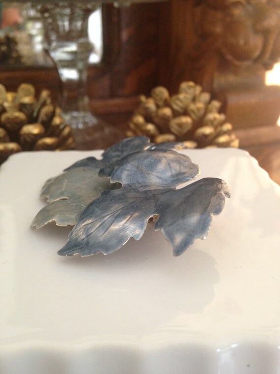 Vintage Leaf Pin, Autumn Brooch, Blue Enamel Leav… - image 5