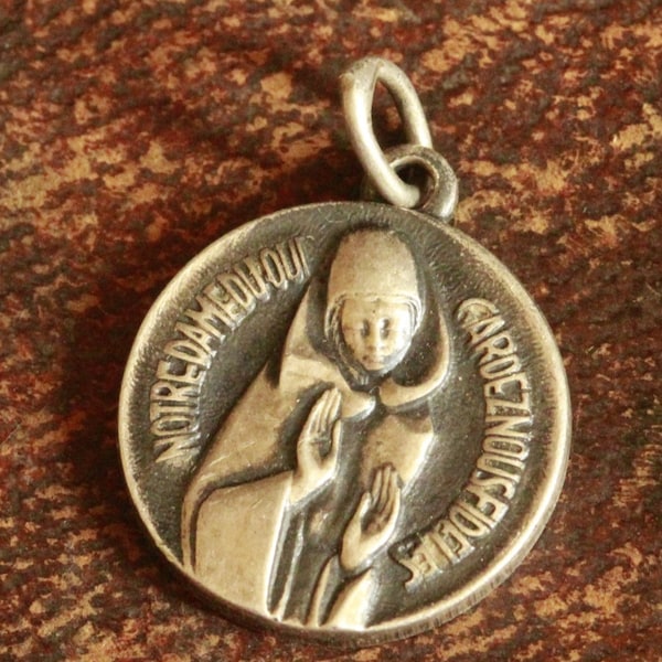 rare médaille notre dame du oui