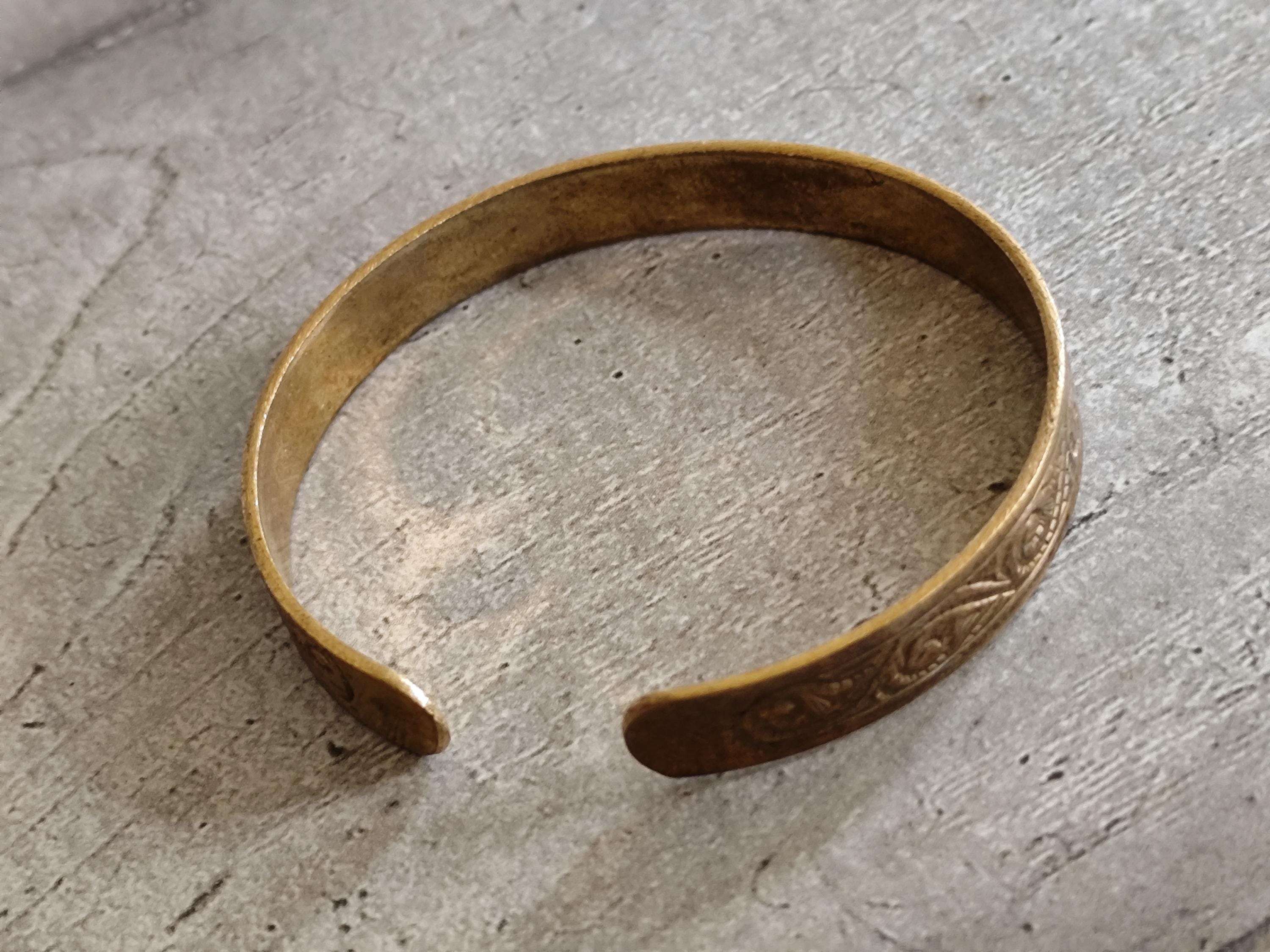 Bracelet jonc vintage gravé, Jonc ouvert en laiton doré, Bracelet