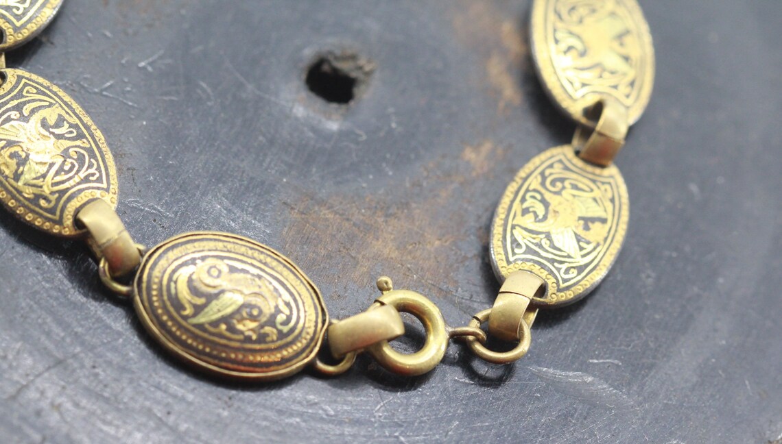 Bracelet Vintage Or De Tolède - Décor Fleurs Et Oiseaux - Longueur 20 Cm