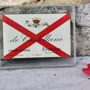 Champagne epernay advertising