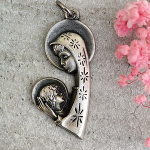 Virgin mary and child medal