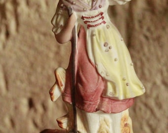 Ancienne statue femme