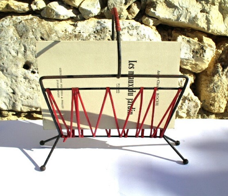 small magazine holder