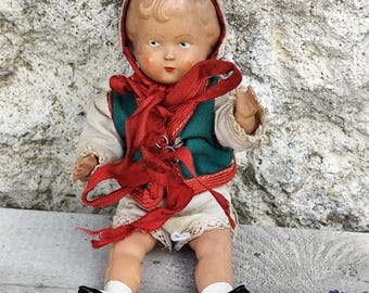 poupée celluloïd MARYANA TCHÉCOSLOVAQUIE Costume COUSUE MAIN