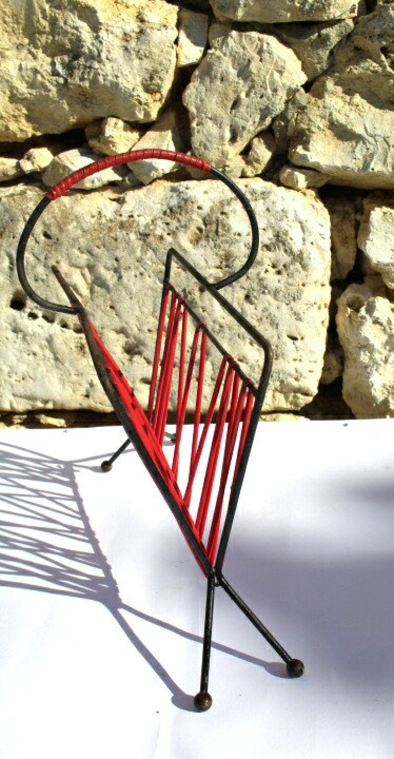 small magazine holder