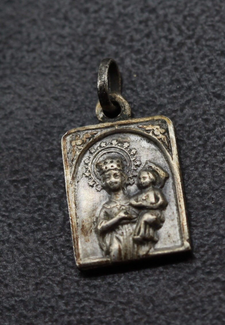 Rare Médaille Vierge Marie et L'enfant