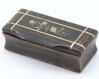 vintage snuff box