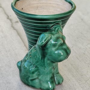 mstatue majolica dog