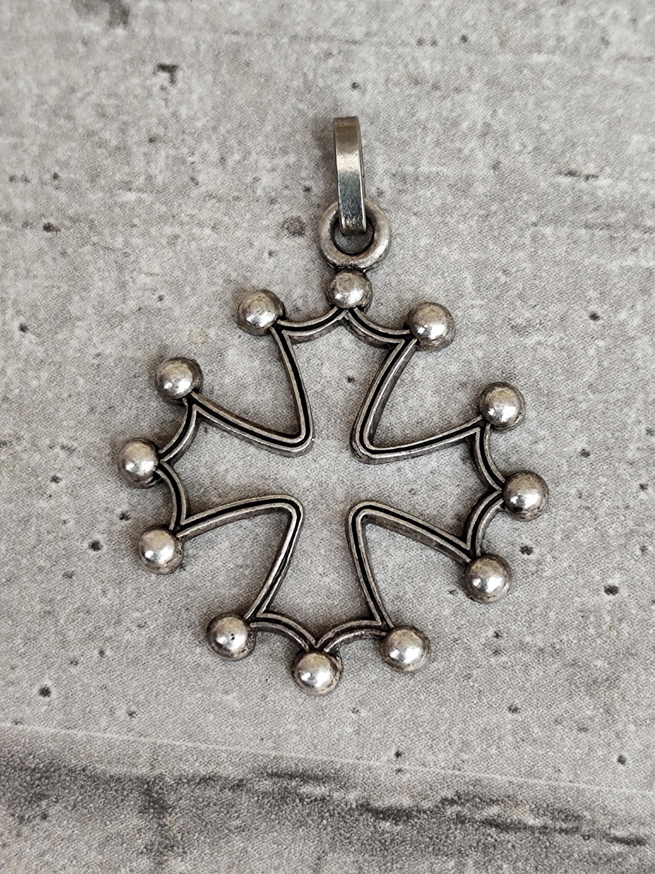 Pendentif croix occitane : Bijoux occitans