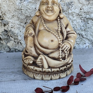 rzadka antyczna żywiczna statua Buddy