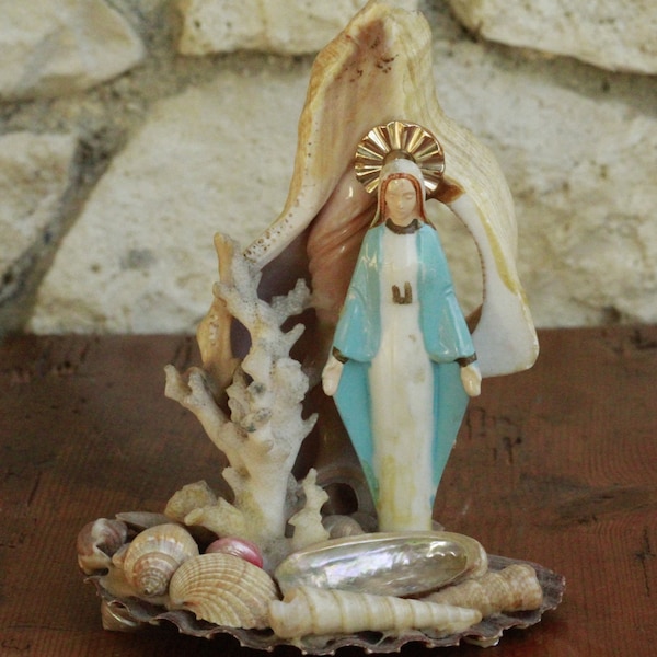 rare statue vierge marie coquillage