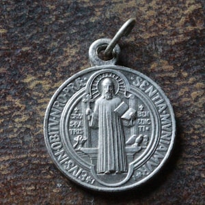 Medalla de San Benito