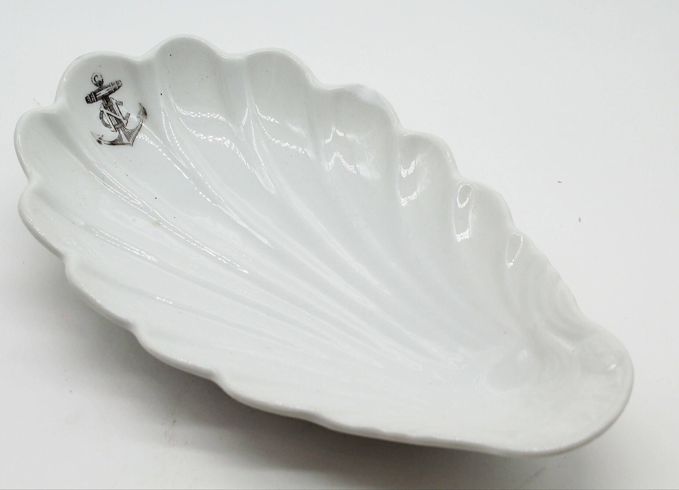 Ancien Ramequin Bénitier en Céramique Ancre