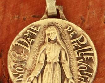 rare Ancienne medaille notre dame de pellevoisin