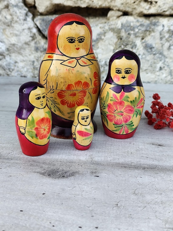 MATRIOCHKA POUPÉES RUSSES bois ancienne vintage USSR Russie poupée