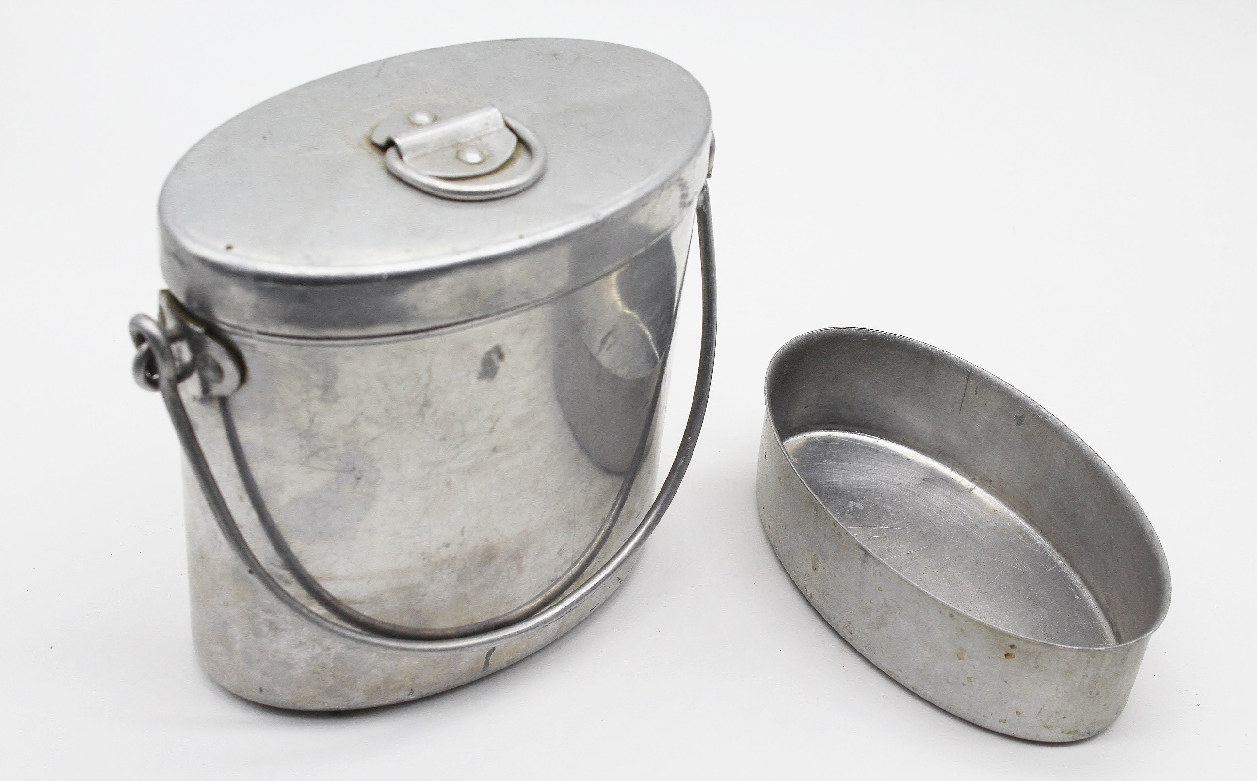 Quart Militaire en Aluminium