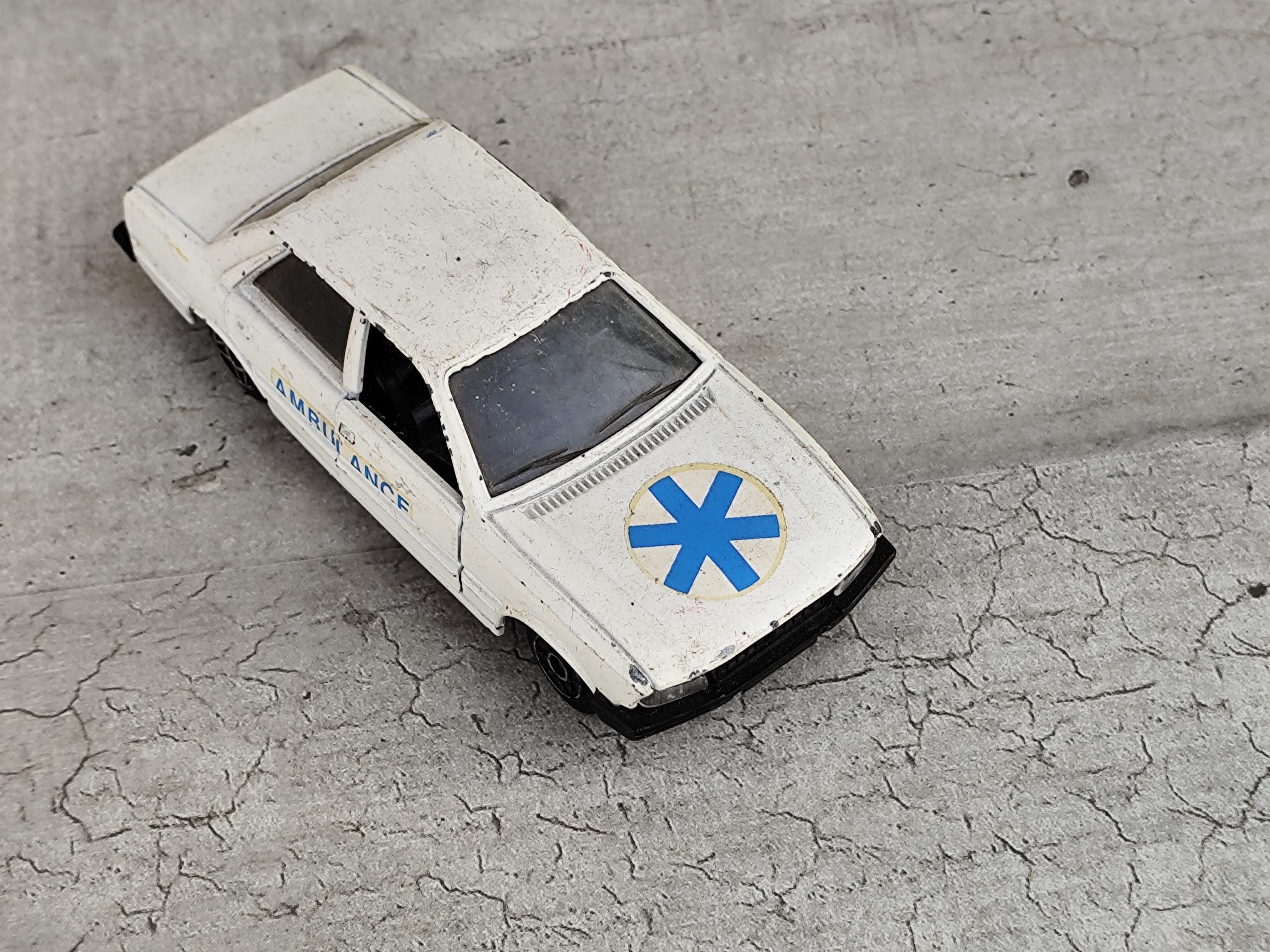 Solido 1312 – Peugeot 505 Miniature Ancienne En Métal