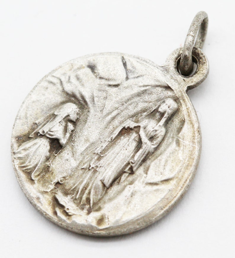 Saint Bernadette medal image 1