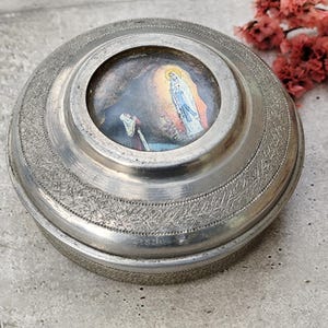 Lourdes rosary box