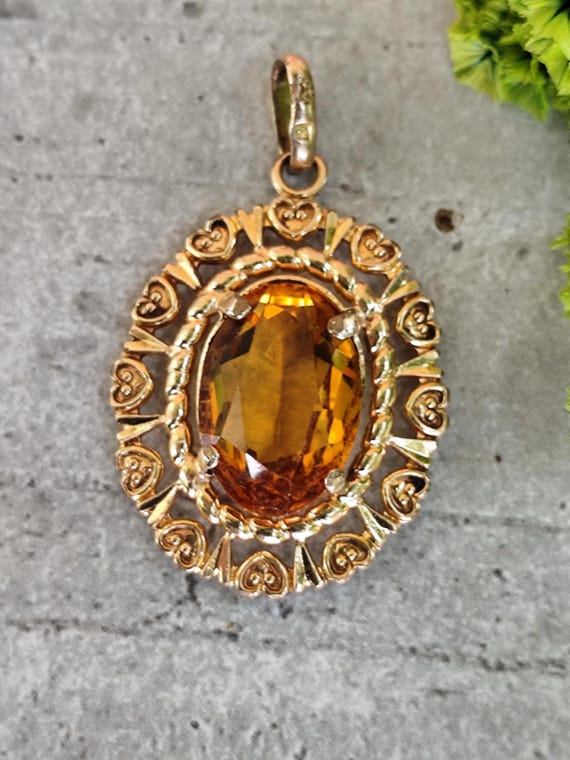 Ancien pendentif en plaqué or pierre jaune - image 1