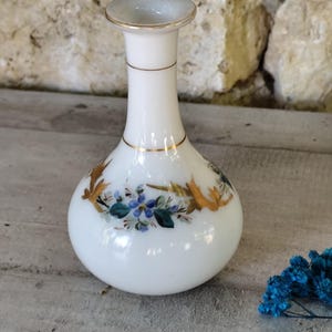 white  opaline vase