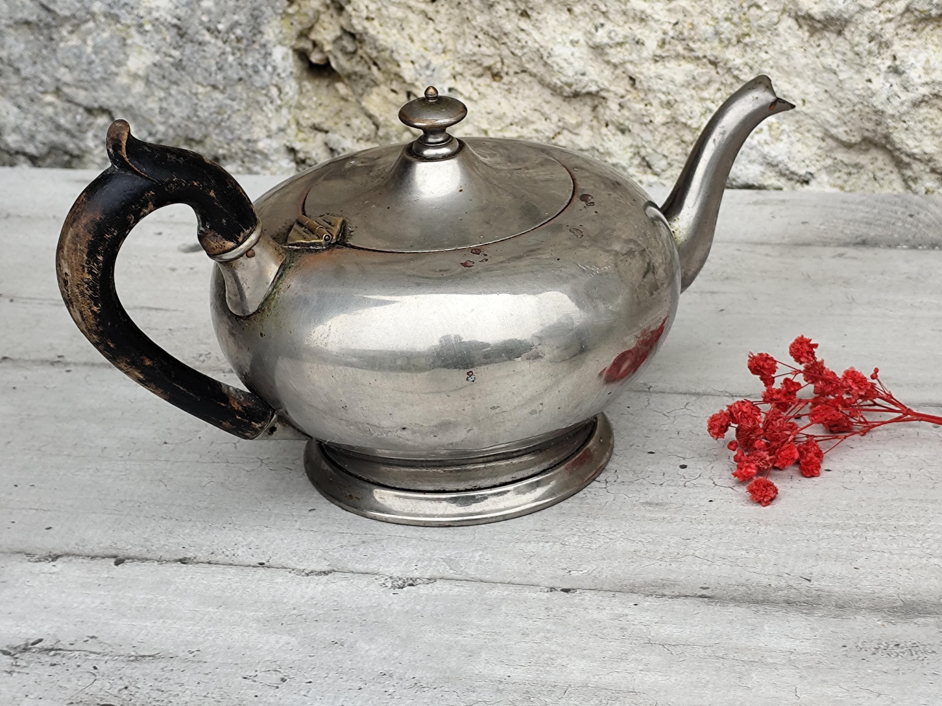 古い金属製のボール型ティーポット - Etsy 日本