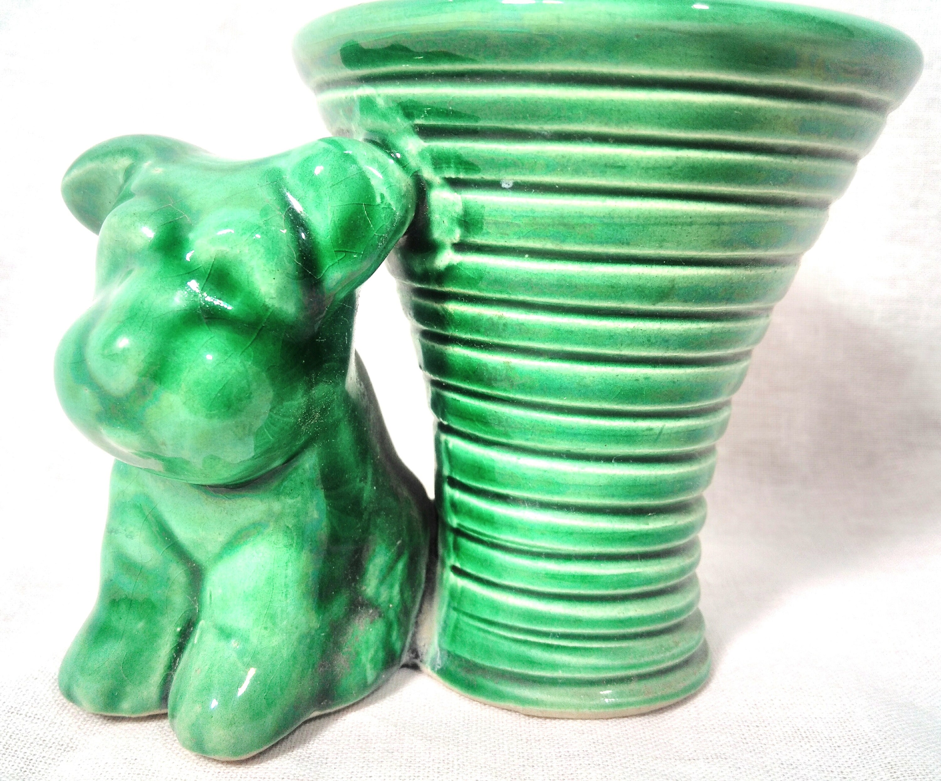 statue Chien en Barbotine