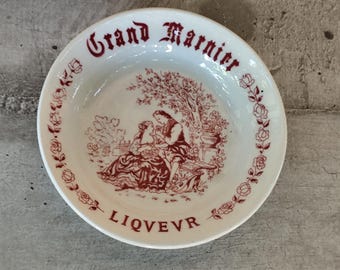 Antique Grand Marnier liqueur coin tray, ceramic ashtray