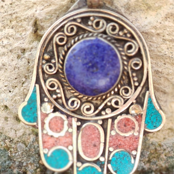 Hand of Fatima pendant