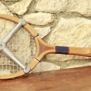 Seltener Tennisschläger aus Holz mit Zephyr-Presse