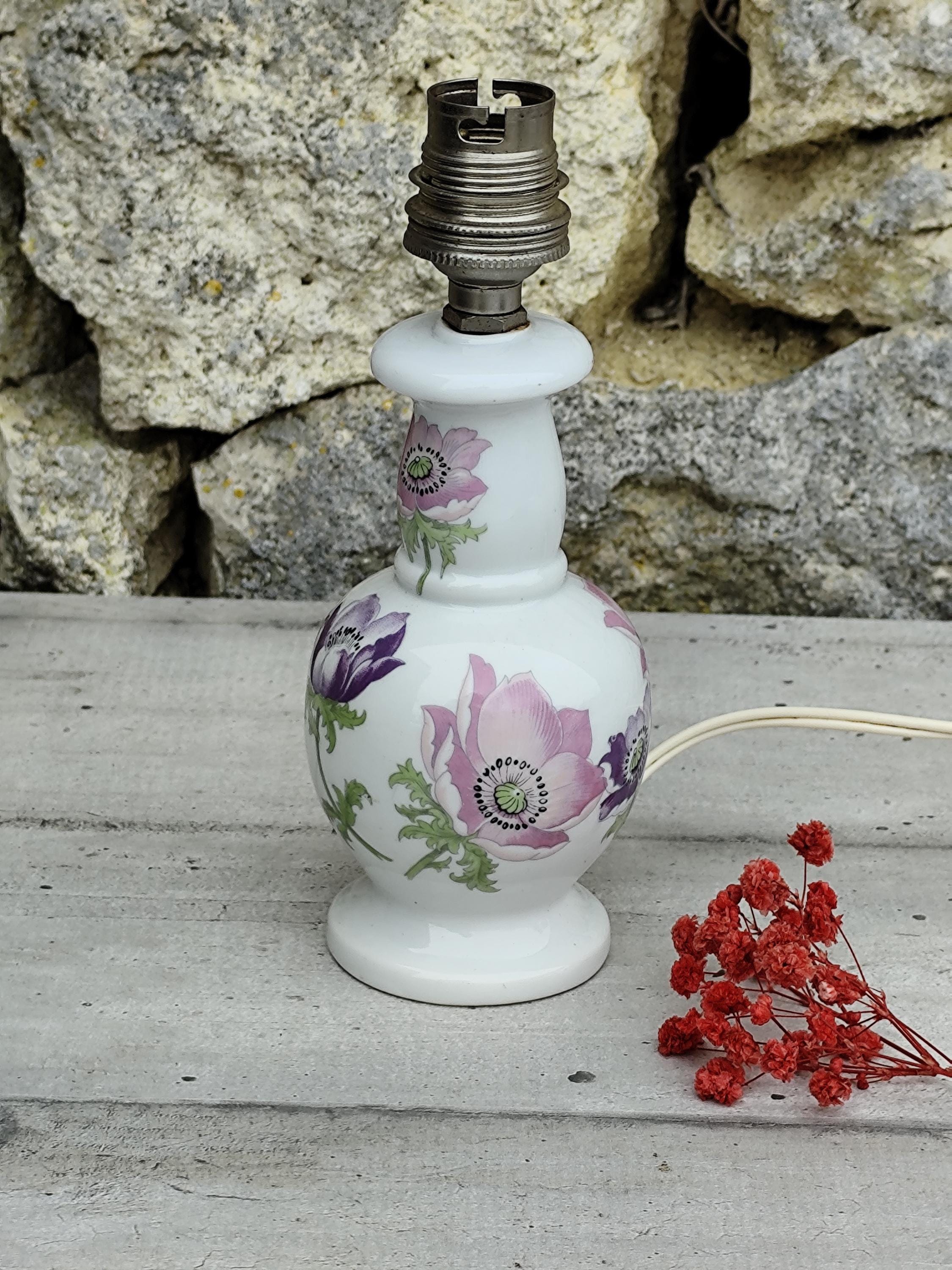Vintage lamp base