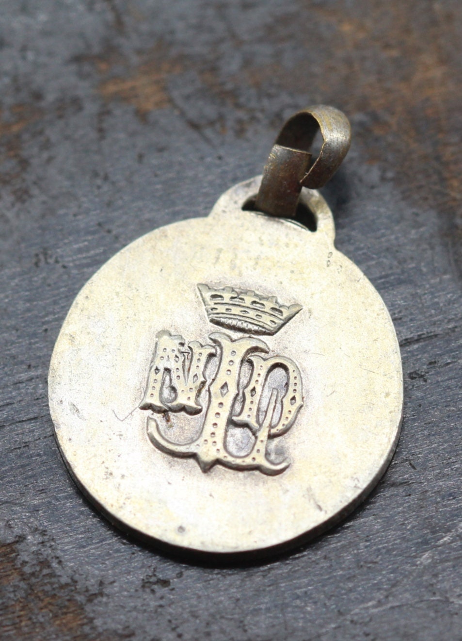 Médaille Notre Dame de Lourdes