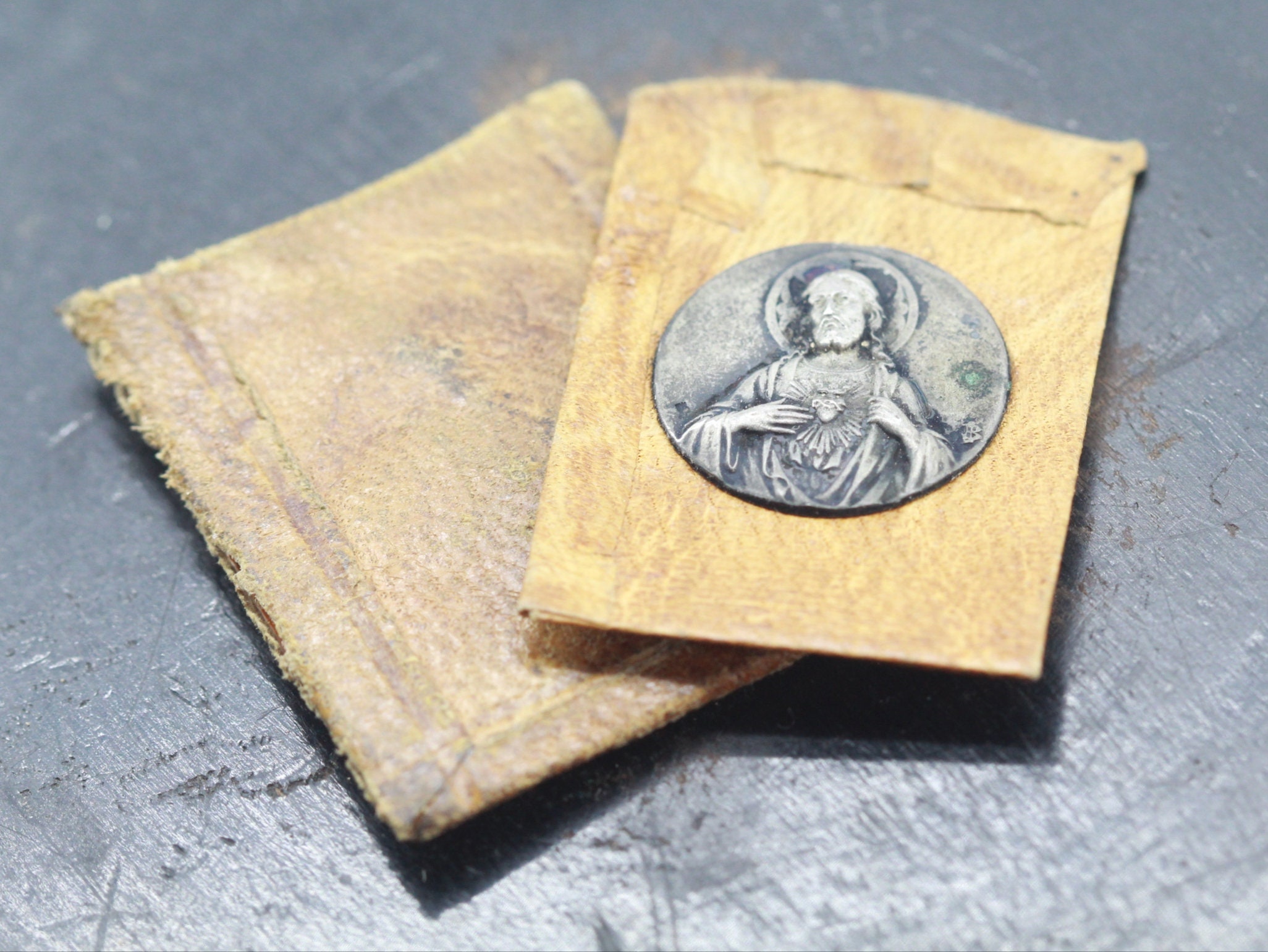 Rare Reliquaire de Voyage Jésus Christ