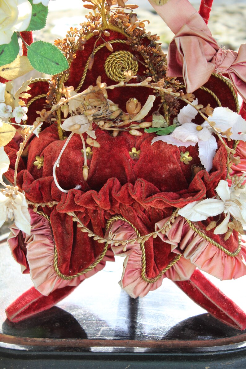 wedding globe interior