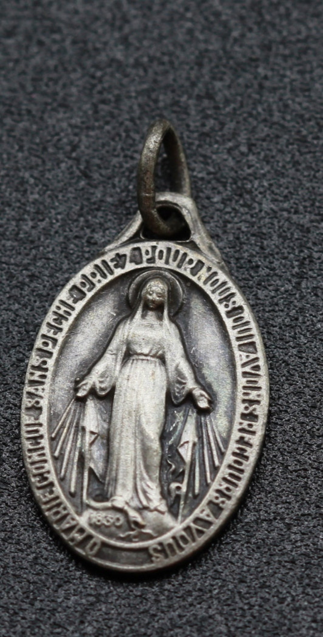 Medalla milagrosa de la Virgen María - Etsy España