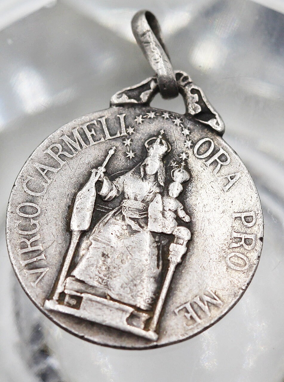 Rare Medaille Virgo Carmel en Argent
