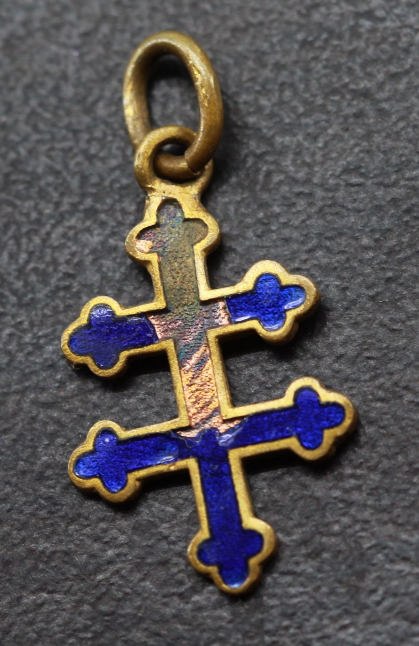 Ancienne Croix Lorraine en Email