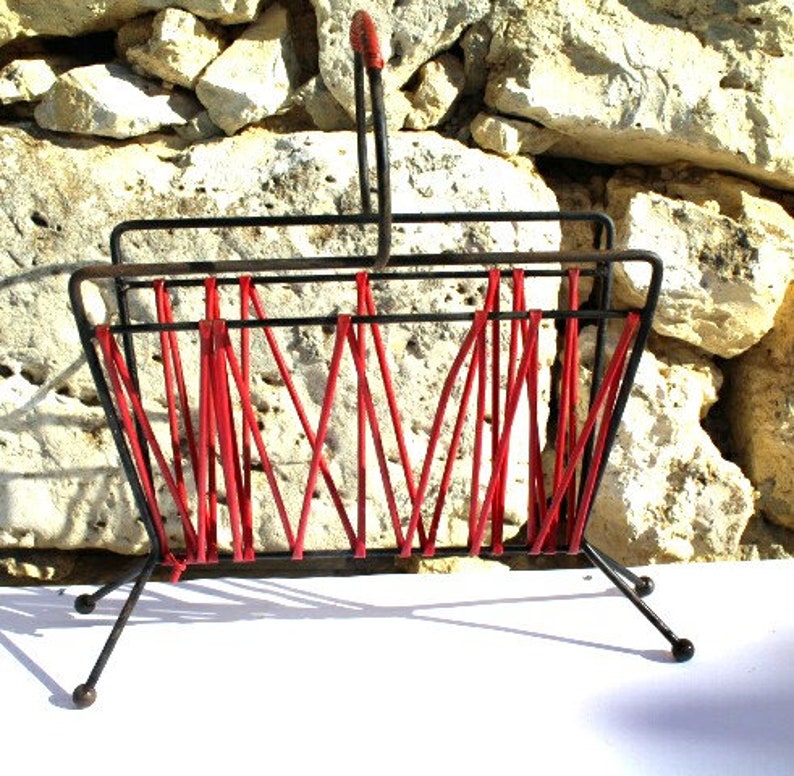 small magazine holder