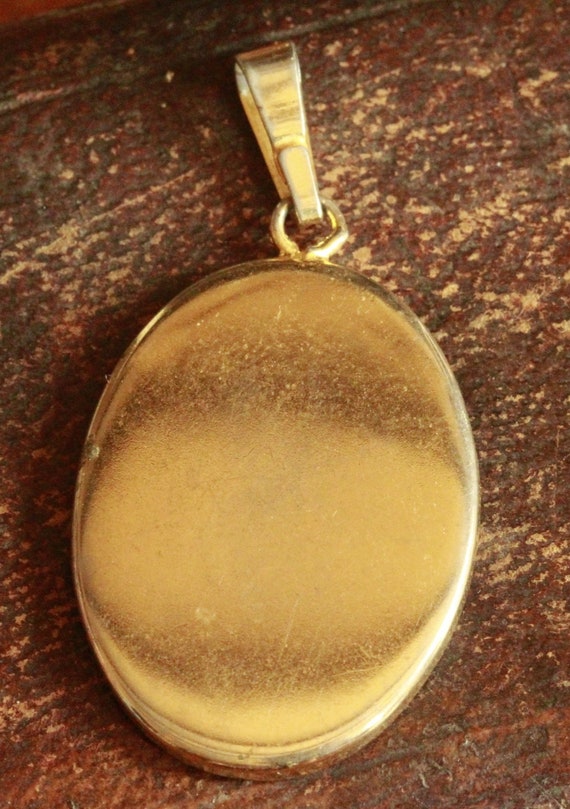 rare woman pendant  - image 2