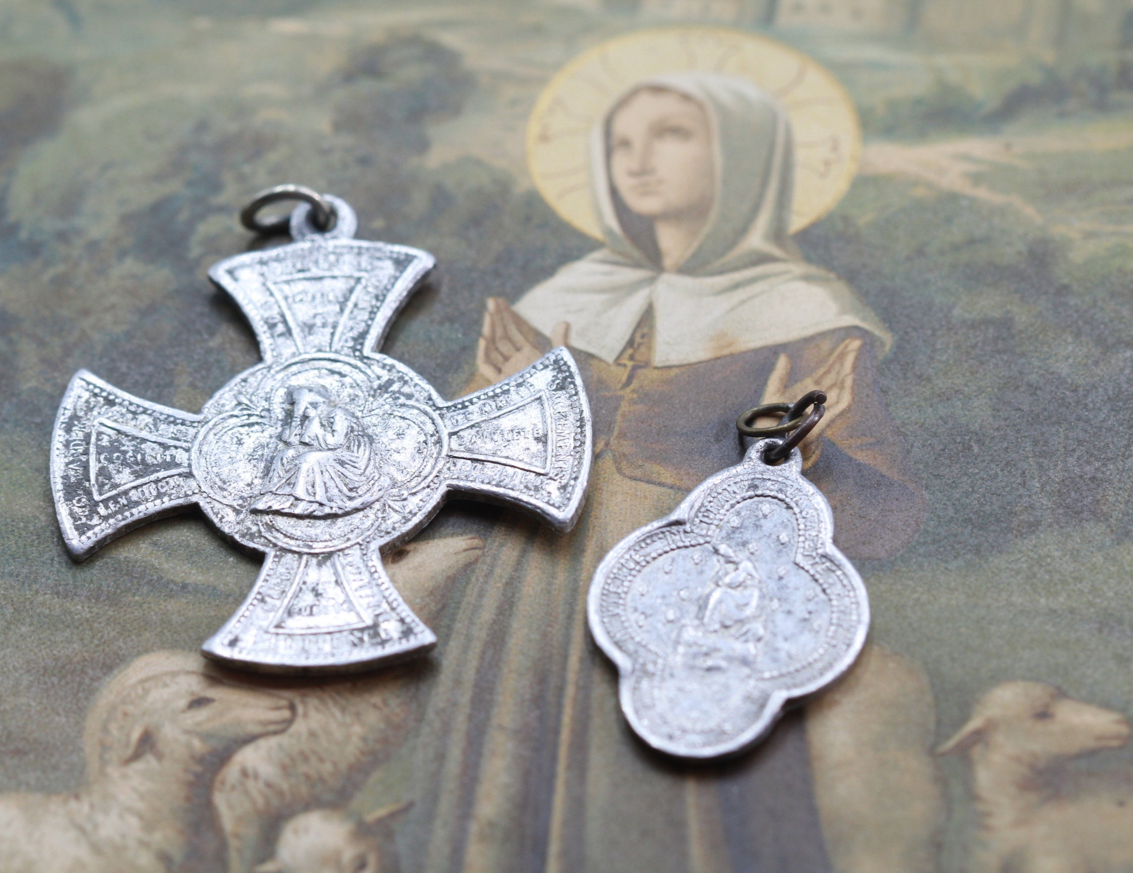 Rare Croix Notre Dame de La Salette et Médaille Salette