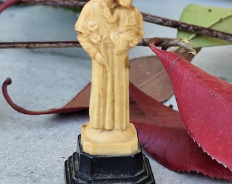 Estatua de baquelita de San Antonio de Padua