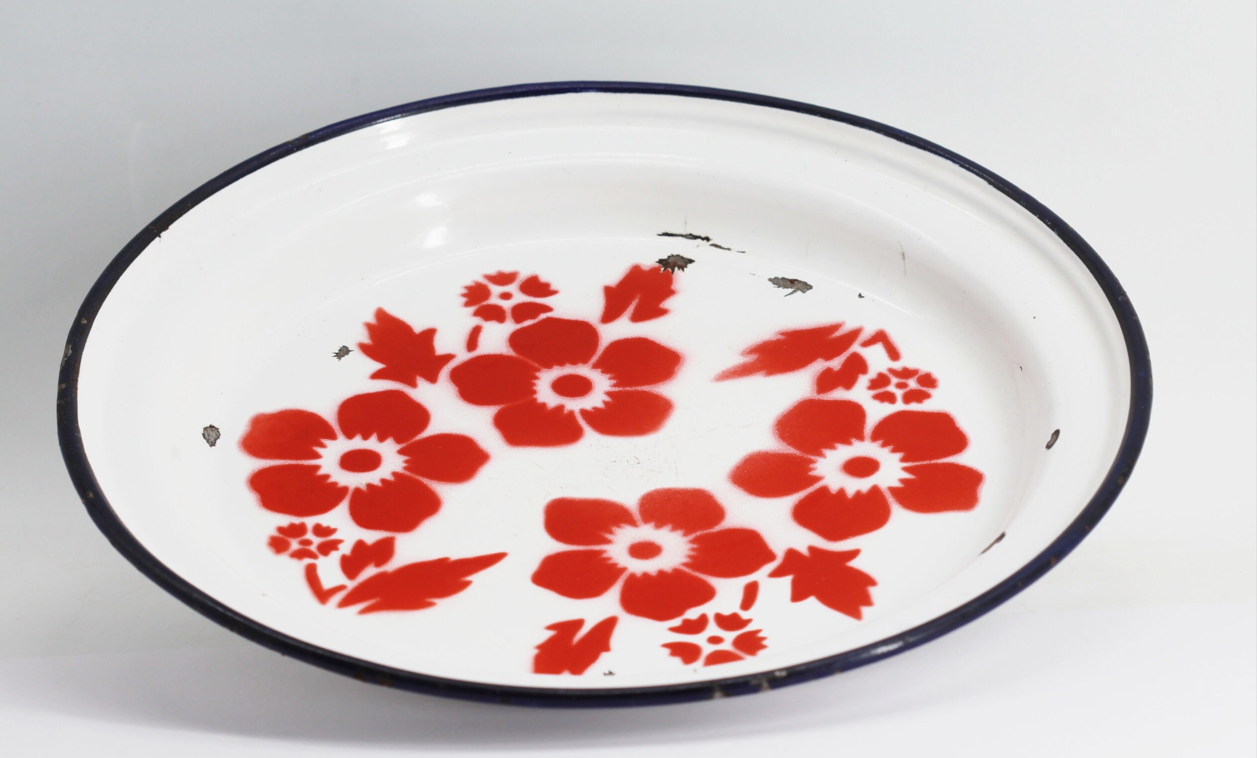 Ancien Grand Plateau Émaillé