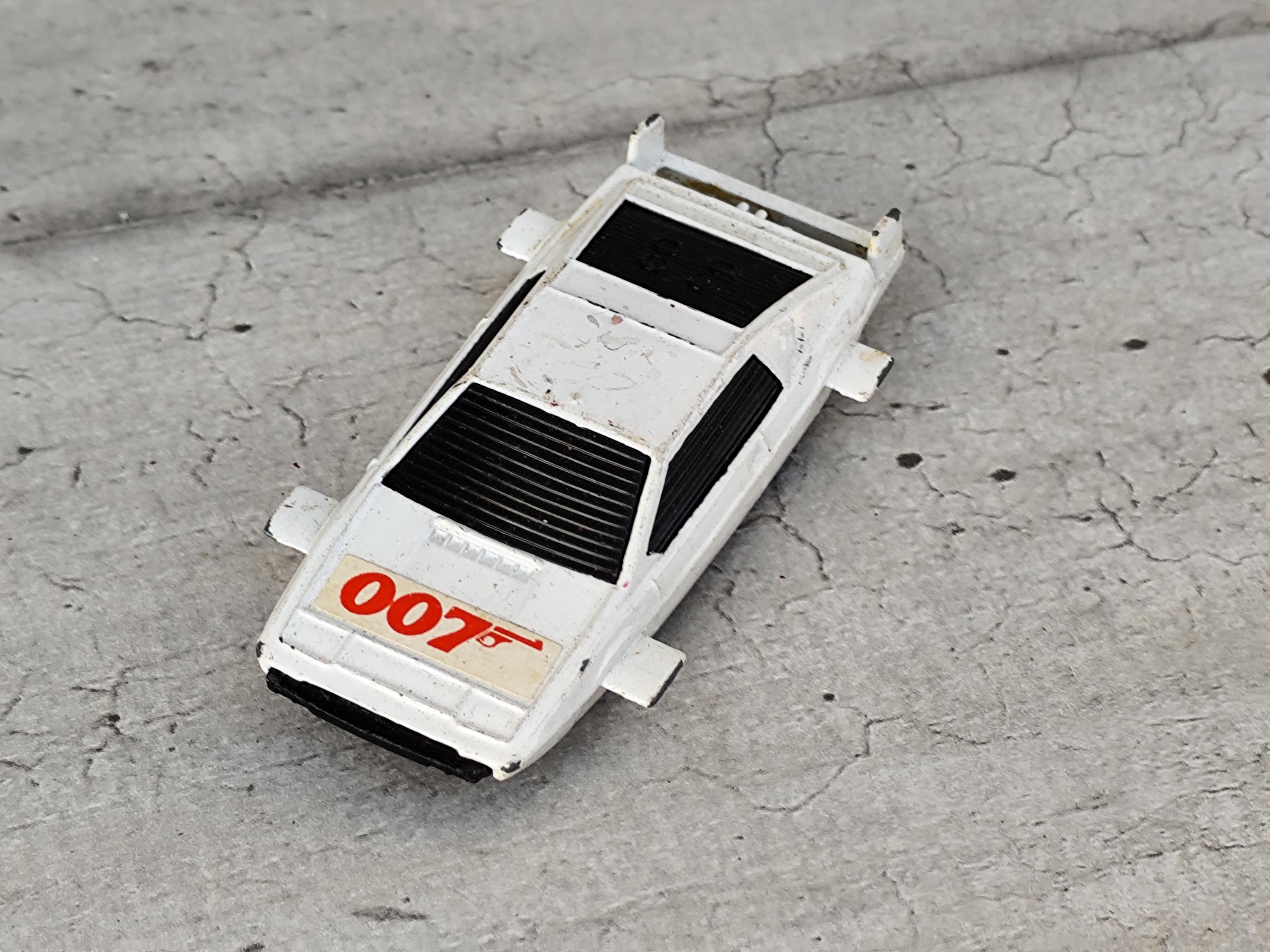 1977 corgi juniors 007 James Bond lotus esprit blanc jouet voiture