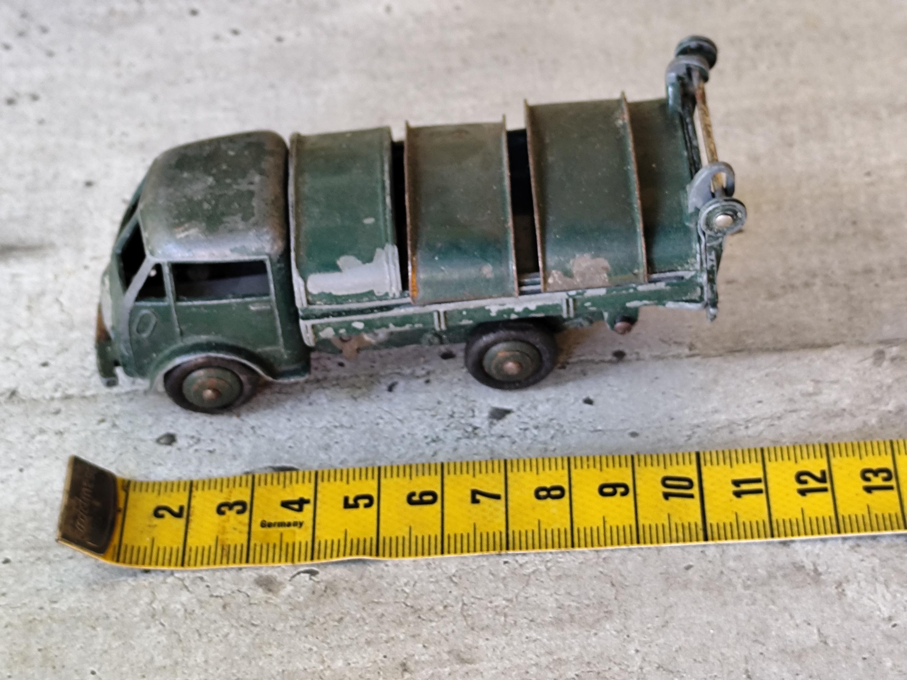 Ancien Camion Benne Dinky Toys – Occasion, Collection