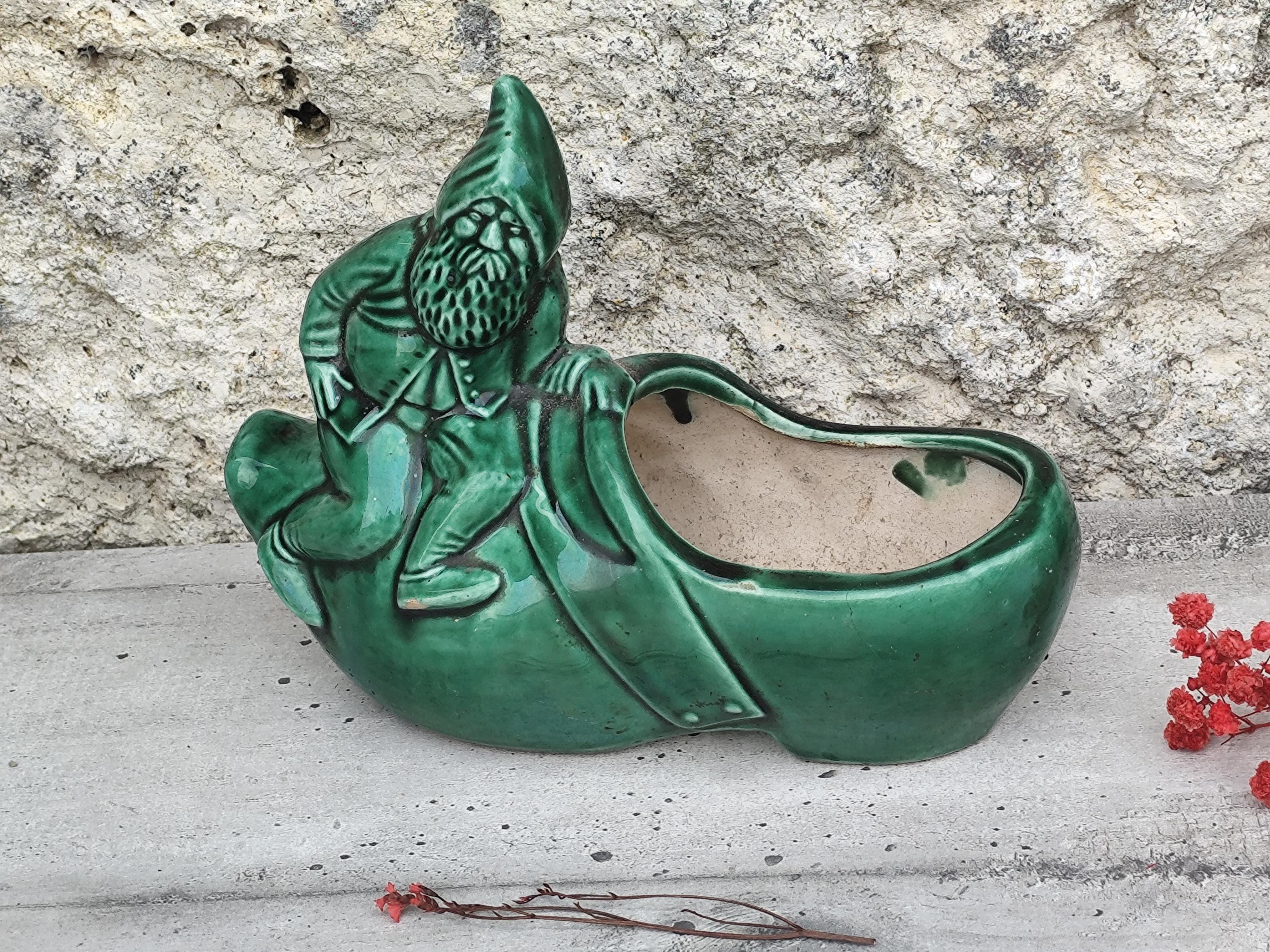 緑色の馬形陶器装飾品セット 緑色の陶器の蹄に描かれた小人の像 - Etsy 日本