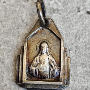 Antique médaille religieuse de Jésus Christ
