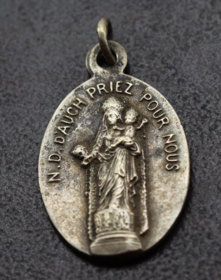 Rare Médaille Notre Dame d'auch