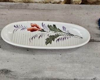 Vintage Saint amand ceramic soap dish
