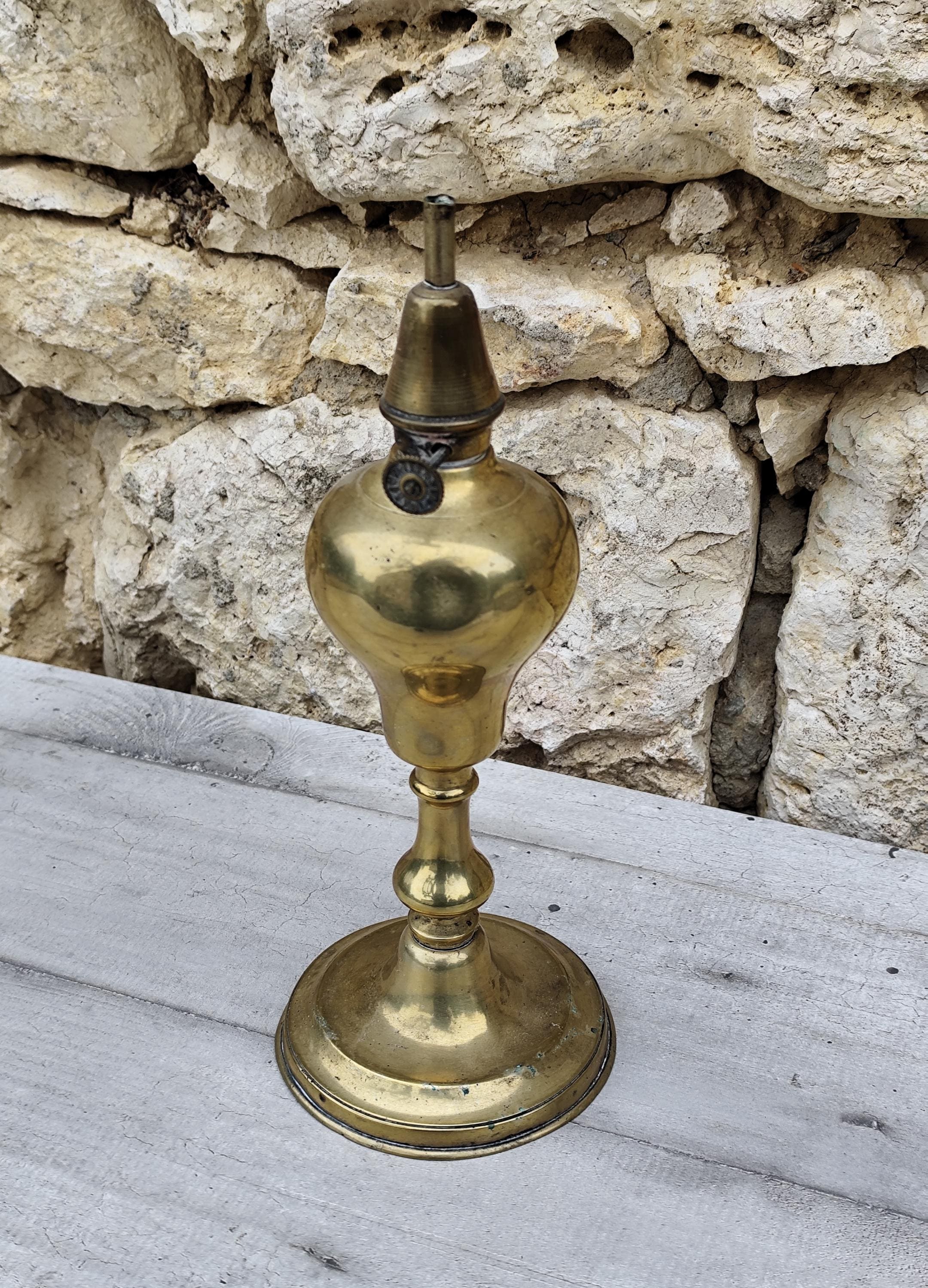 Lampe à Pétrole En Verre Vintage – Décoration Intérieure – Ambiance Chaleureuse – Dimensions 19,5 X 8,5 X 6,2 Cm